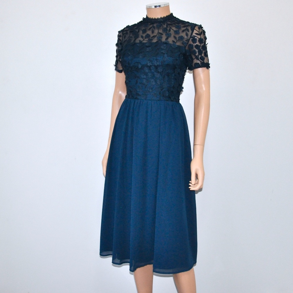 CHI CHI LONDON Blue Veronica 3D Floral Lace Midi Dress - UK 6